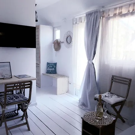 Apartment Blue Paradise - Holiday Apartement By Casa Babica